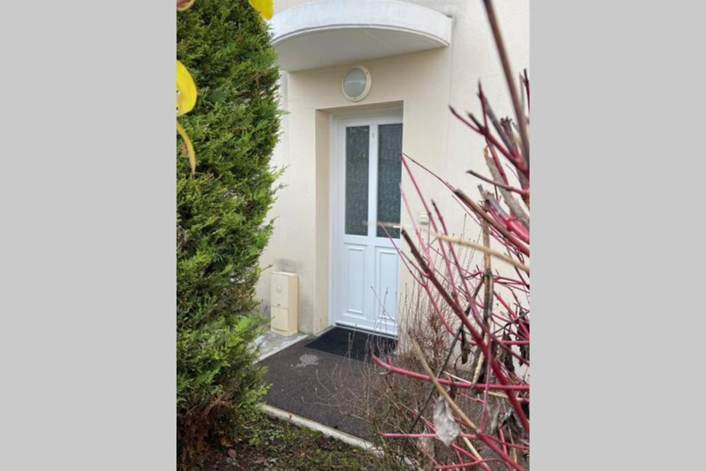 Appartement Maison En Duplex 80M² Jardin Terrasse Saint-Julien-les-Villas Exterior photo